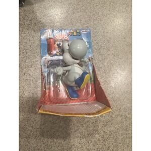 Jakks Pacific Super Mario White Yoshi Figure Collectable